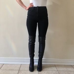 BLACK THIGH HIGH LEATHER HEELED BOOTS SIZE 6